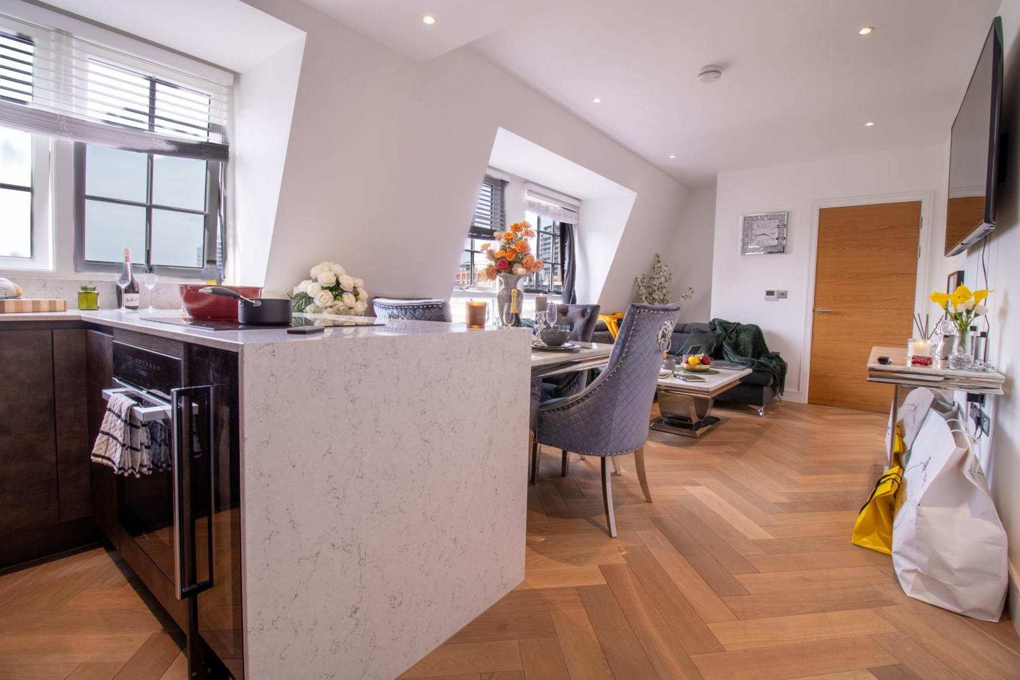 Luxurious 1-Bedroom Penthouse In Marble Arch 71 London Kültér fotó
