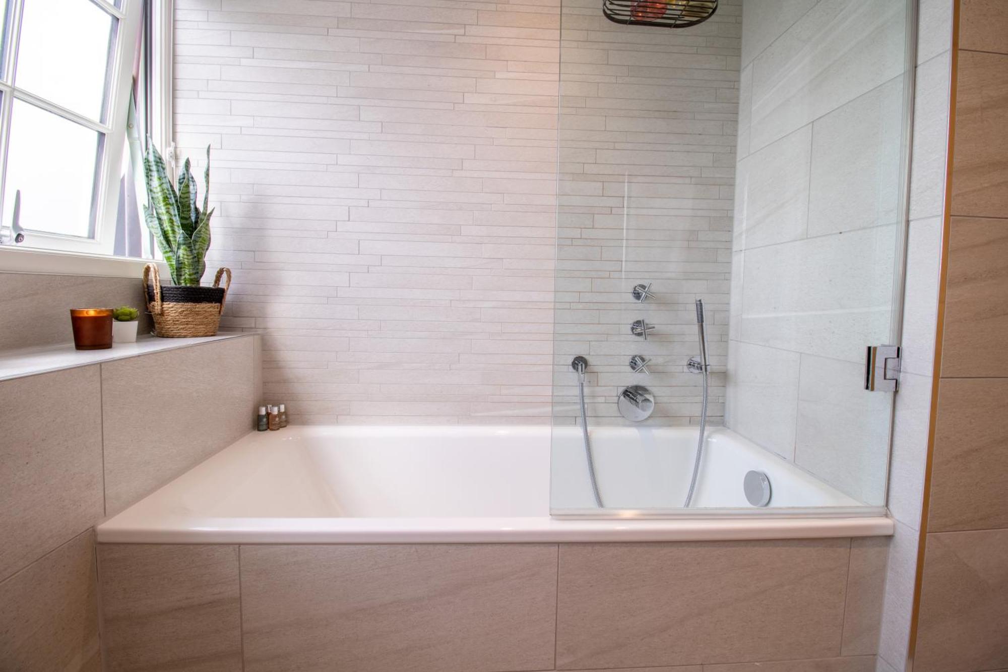 Luxurious 1-Bedroom Penthouse In Marble Arch 71 London Kültér fotó