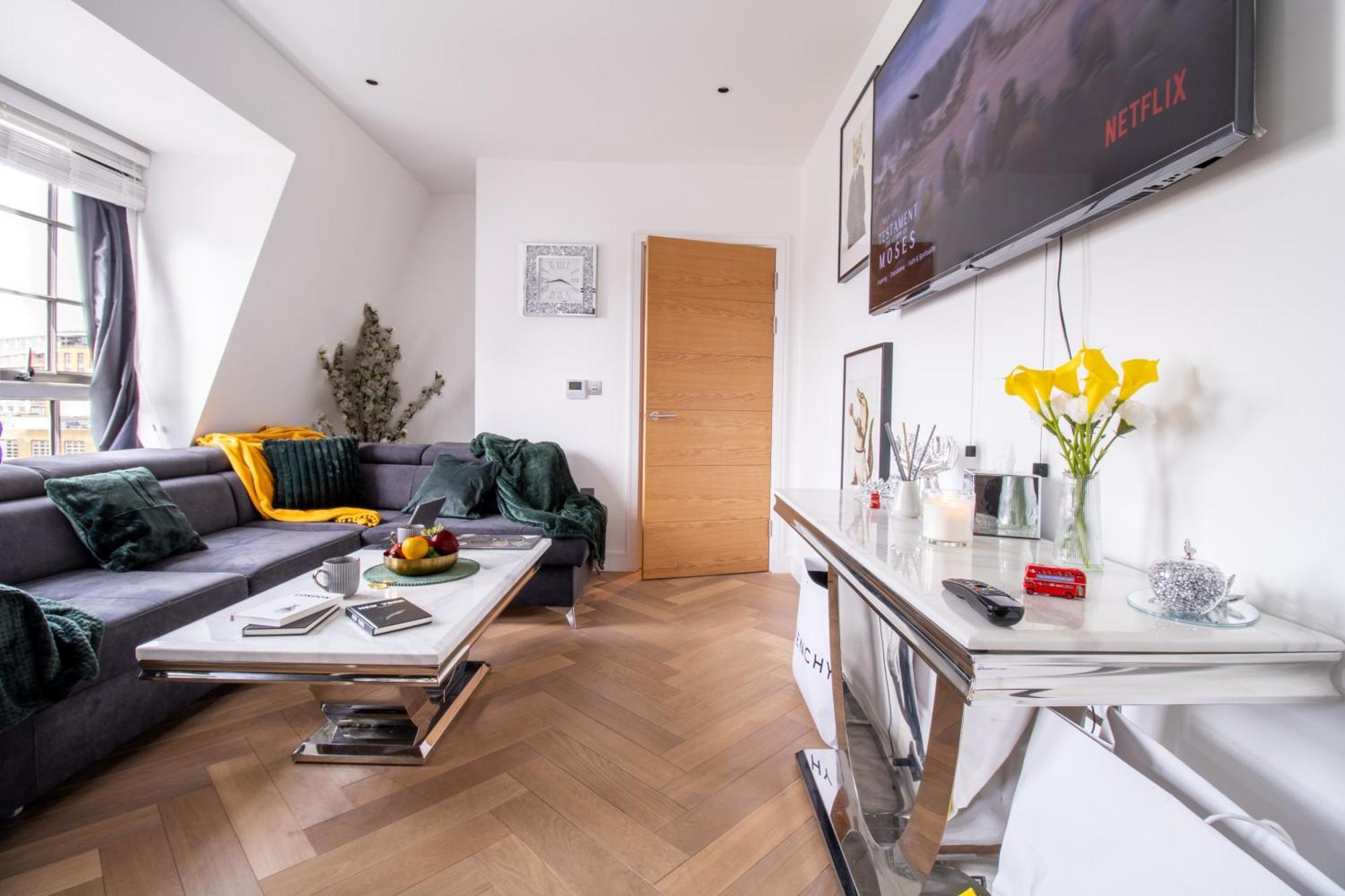Luxurious 1-Bedroom Penthouse In Marble Arch 71 London Kültér fotó
